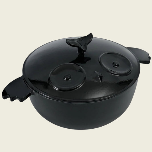 Owl Cast Iron Dutch Oven for Stew and Serving